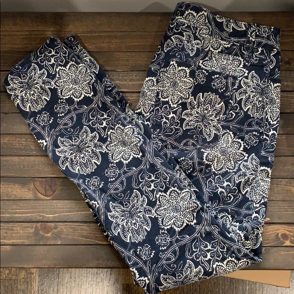 Banana Republic, Corduroy Floral Pants - 28 (EUC)